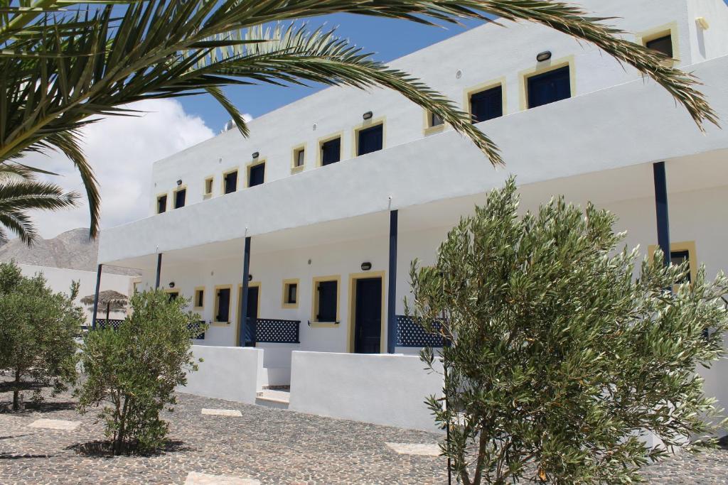 Mary Rooms Perissa  Exterior photo